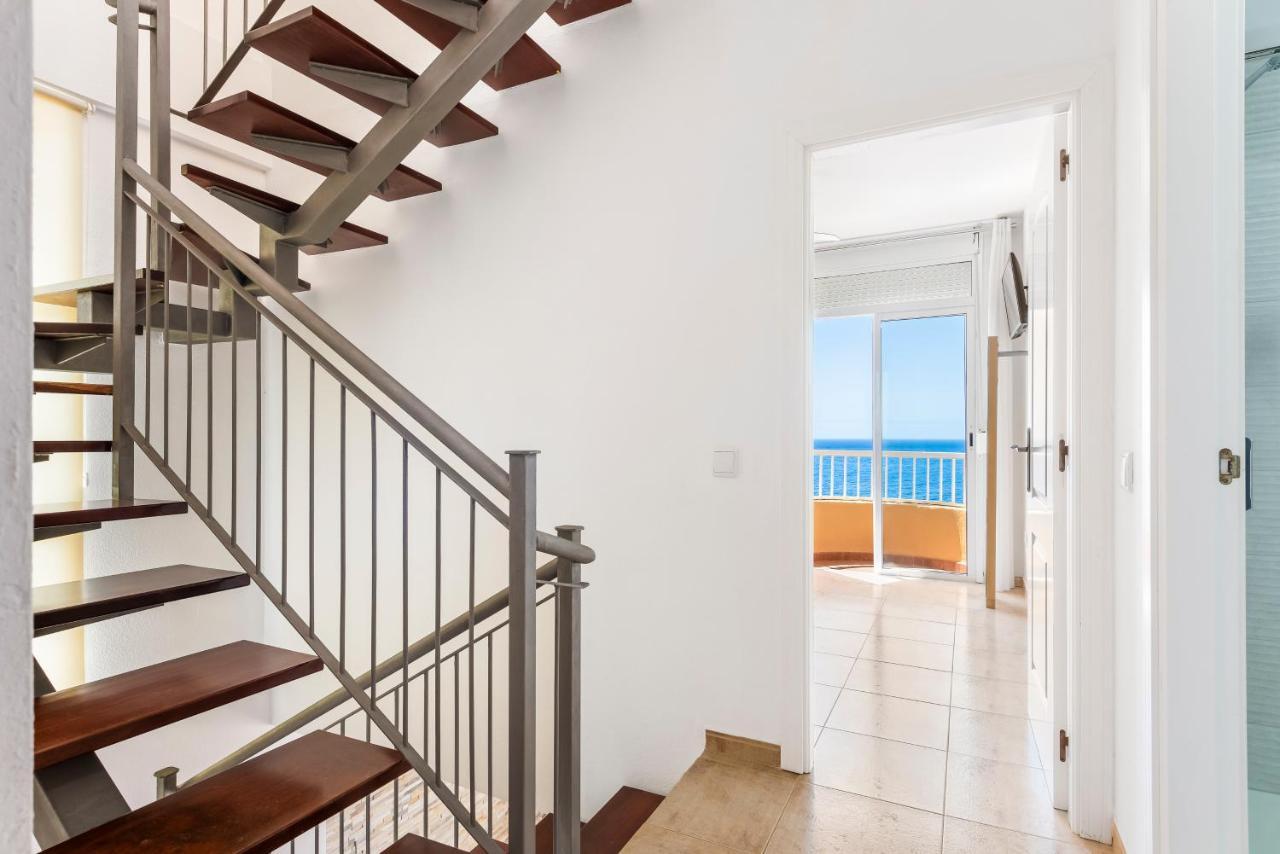 Beachfront Triplex With Swimming Pool & Parking Radazul 外观 照片