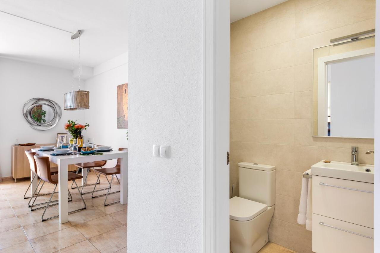 Beachfront Triplex With Swimming Pool & Parking Radazul 外观 照片